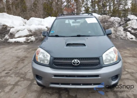 2004 Toyota Rav4 z USA, uszkodzony, nr VIN JTEHD20V846014614
